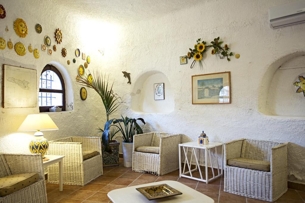 I Dammusi Di Borgo Cala Creta 호텔 람페두사 외부 사진